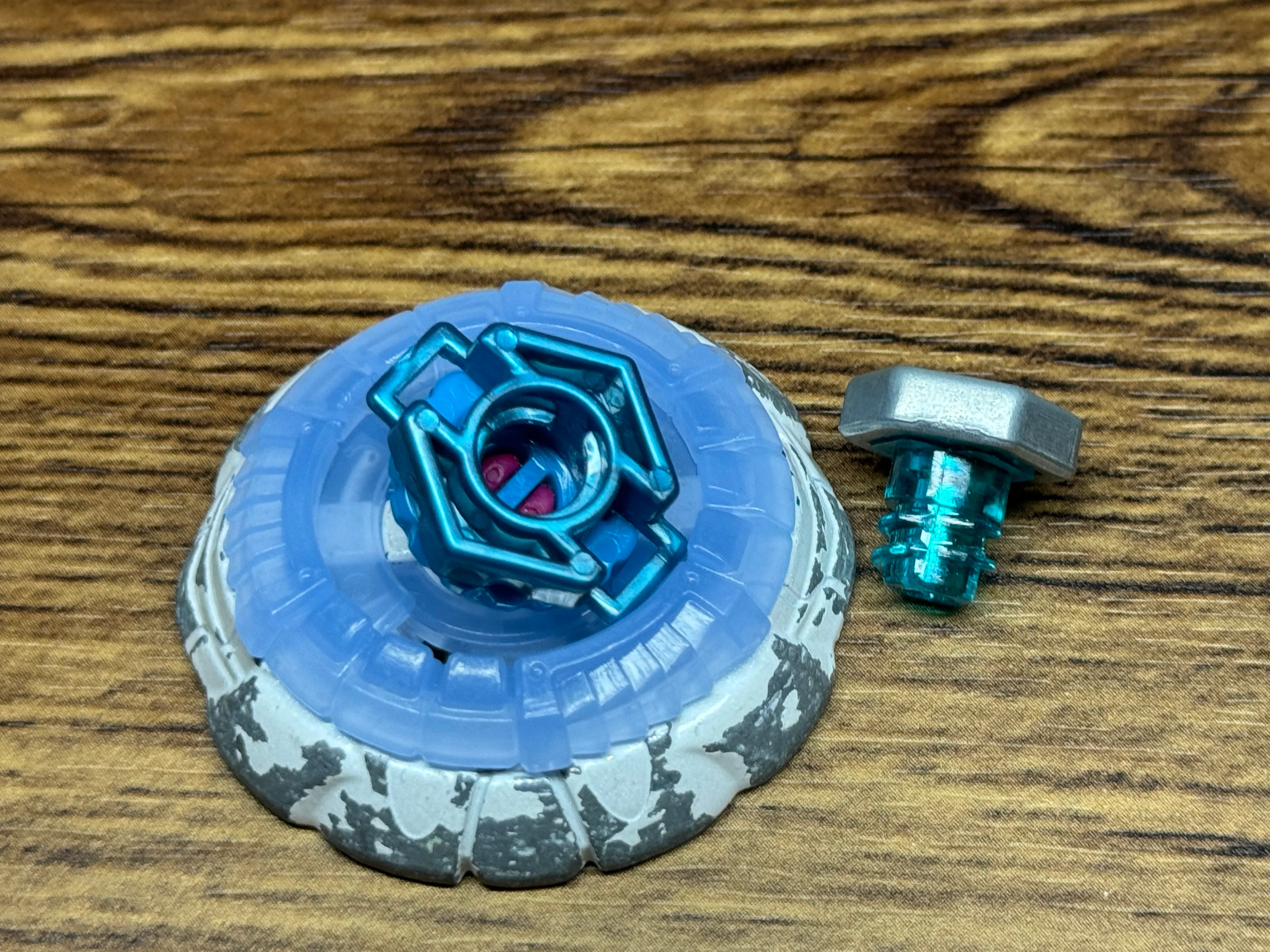 MF Bakushin Leone 85 RSF Beyblade Combo #1 - Image 3