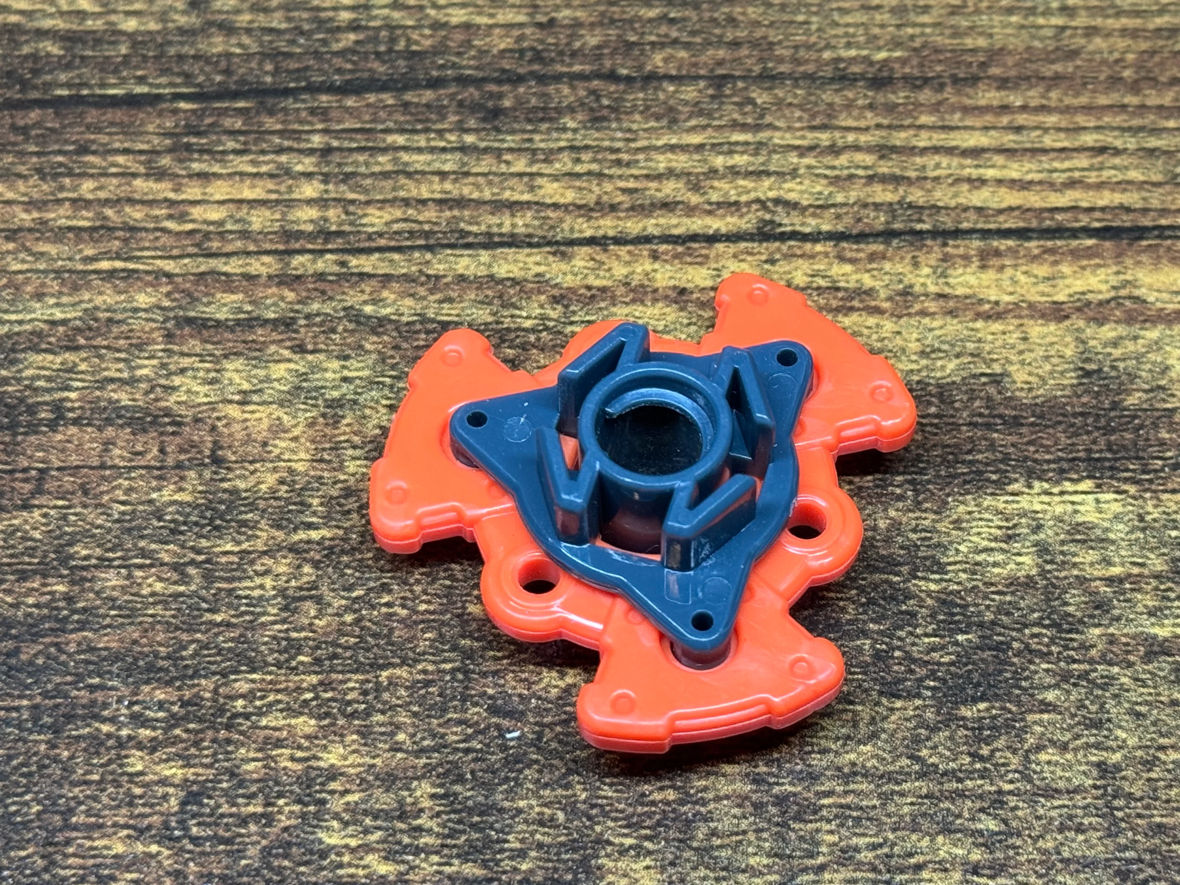 R145 Beyblade Metal Fight Spin Track #1 - Image 2