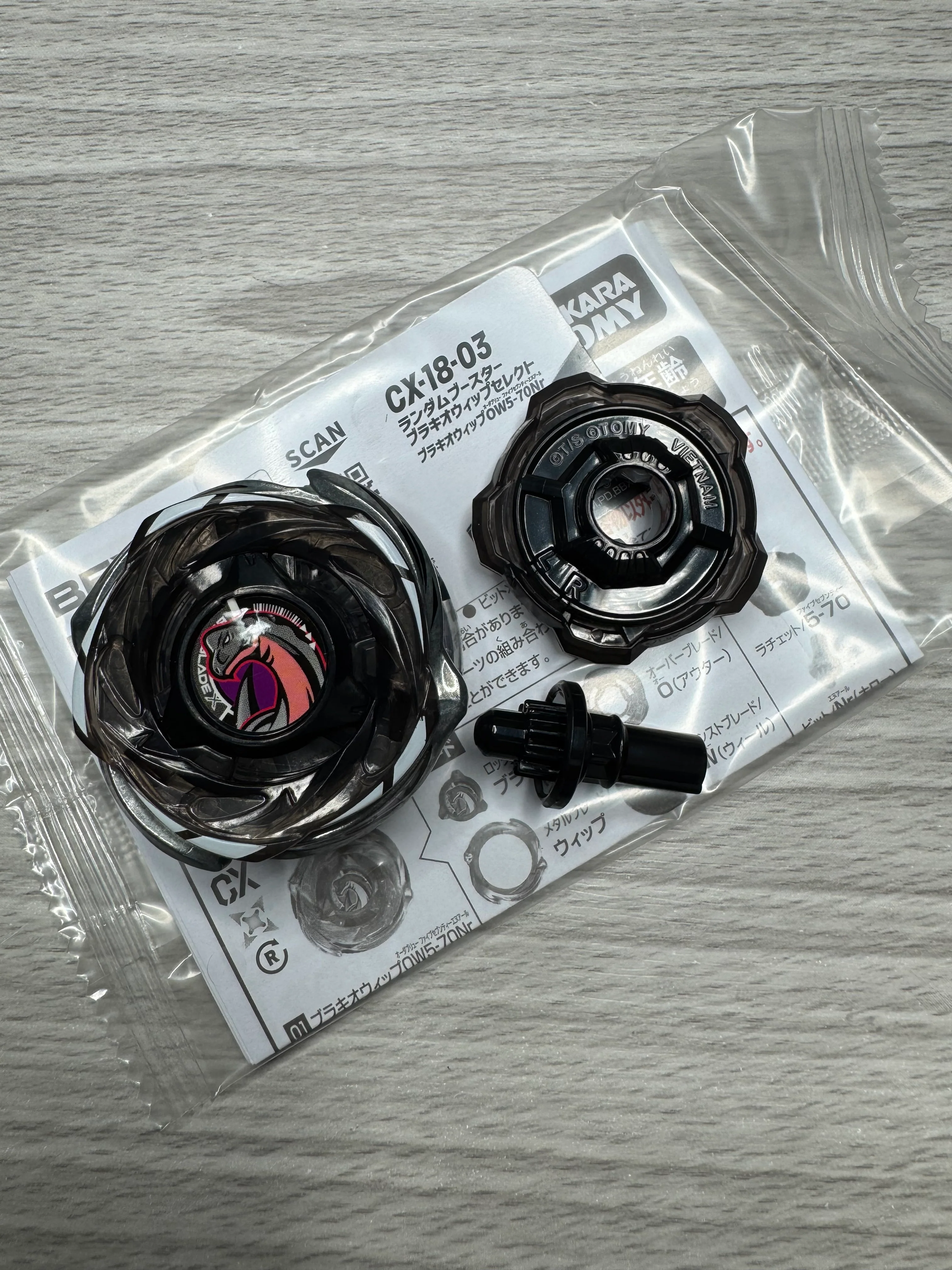 Takara Tomy Beyblade X | CX-18 03: Brachio Whip OW5-70Nr -NWOP - Image 2